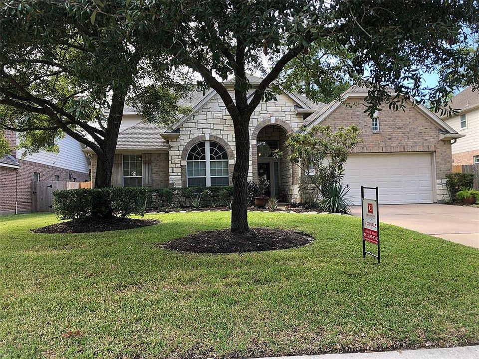 1st image of 14407 Saint Pierre Ln