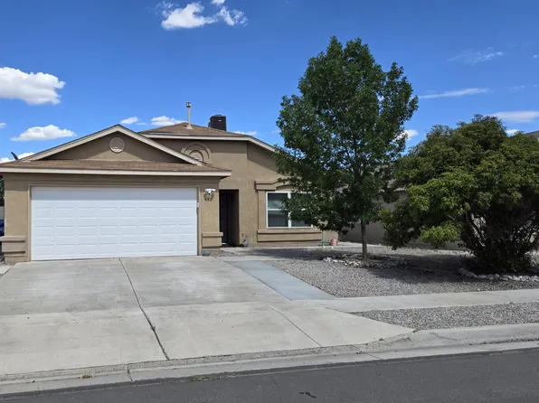 612 Galleon Dr NW, Albuquerque, NM 87121