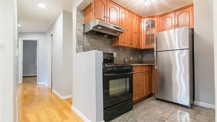 Rented by Nooklyn NYC LLC | media 32