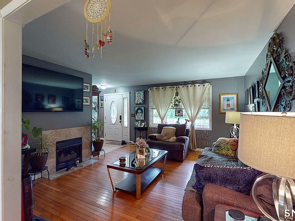 5th image of 345 Goodwin Street