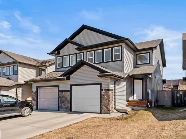 3527 11th St NW, Edmonton, AB T6T 0J7