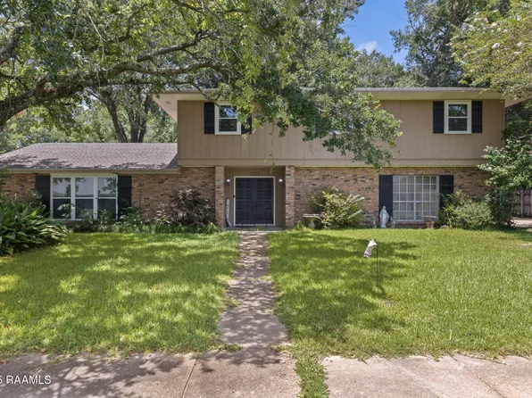 2222 Jasmine Dr, Opelousas, LA 70570