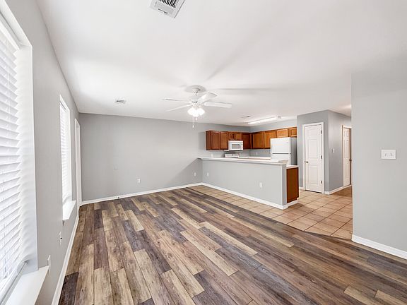 5th image of 46 Park Circle B