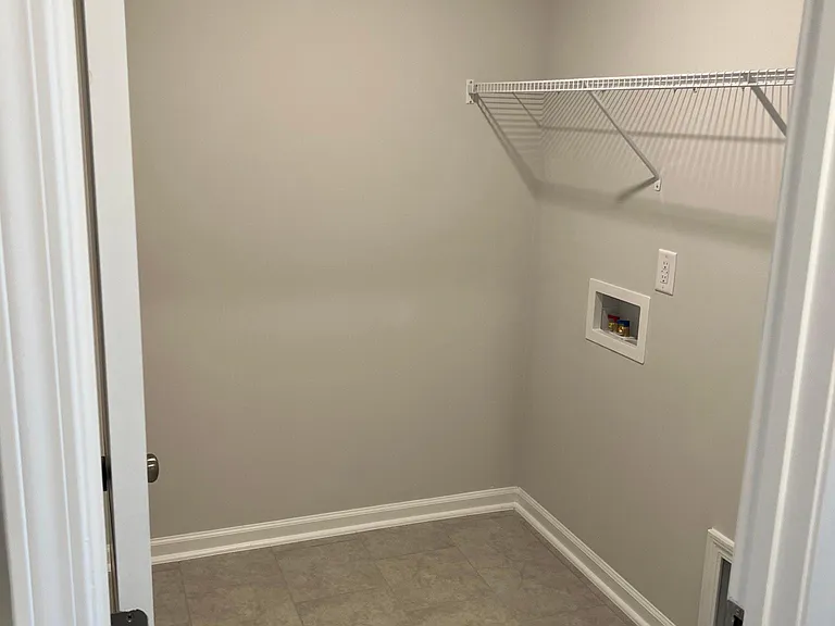 1043 Gemma Dr — Photo 14