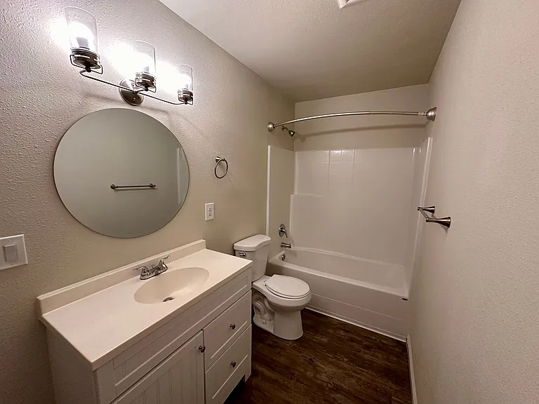 1397 E Cypress Ave — Photo 9
