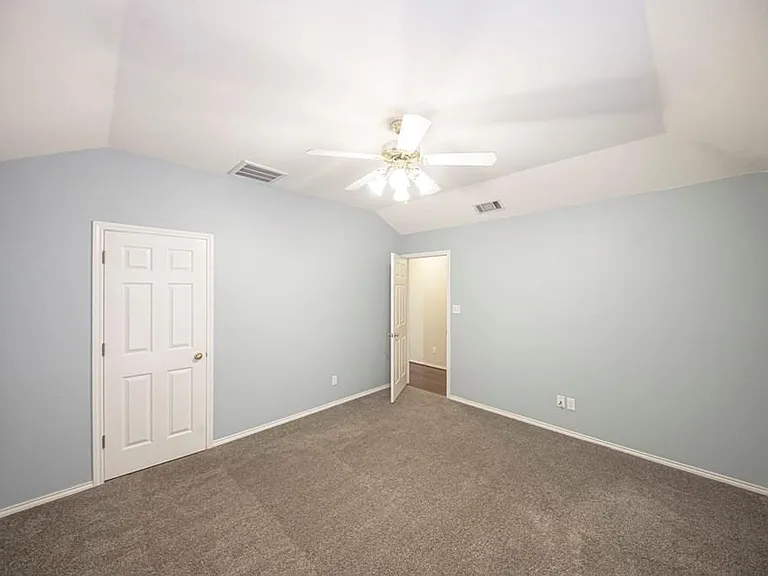4800 W Wadley Ave — Photo 29