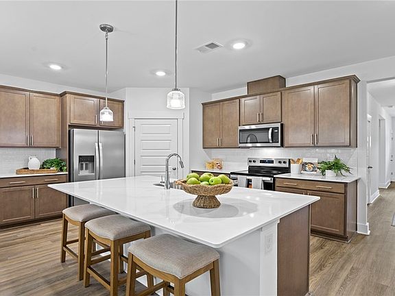 2nd image of 264 Skylark Road