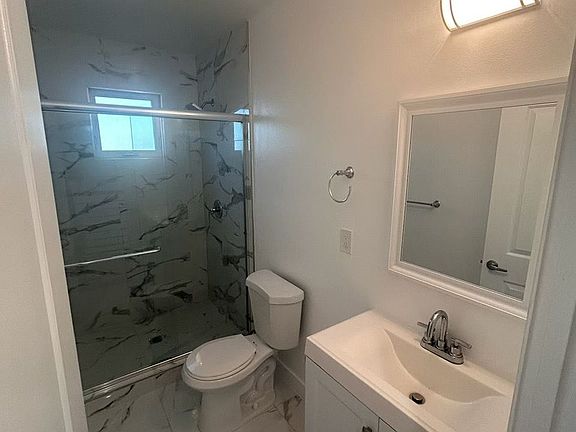 3rd image of 2306 Carmona Ave #2306
