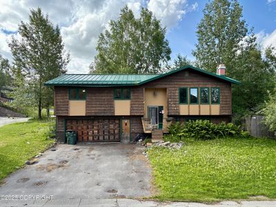 8204 E 17th Ave, Anchorage, AK, 99504