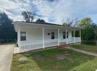 1107 Pennton Ave SW, Lenoir, NC 28645