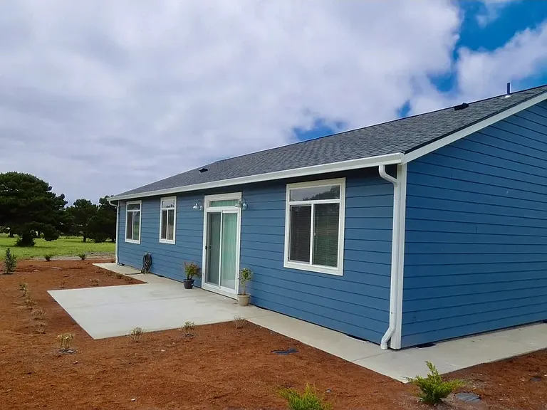 3111 Periwinkle Ln — Photo 12