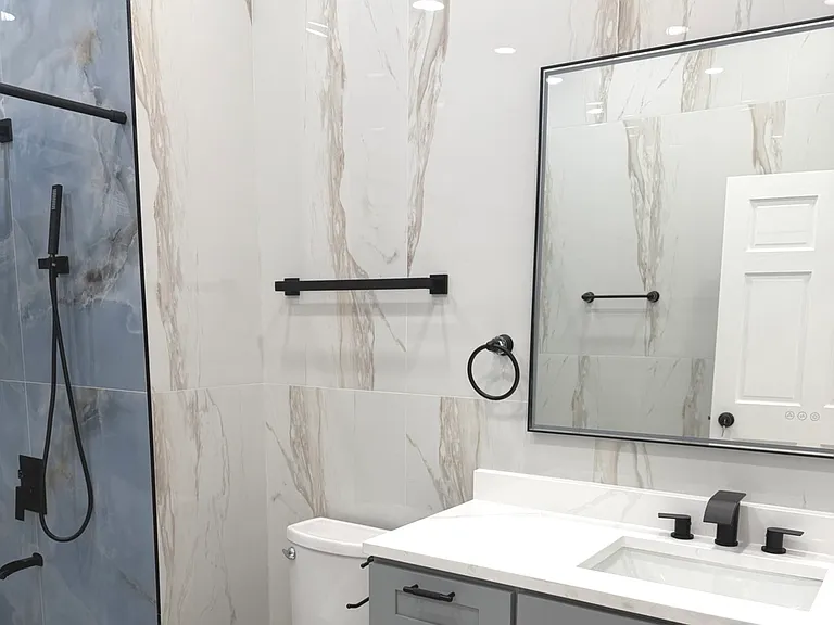 2915 N Clybourn Ave #409 — Photo 15