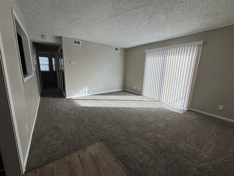 Tiblow Village Apartments — Photo 19