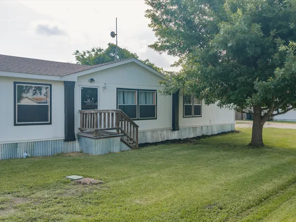 106 Hemphill St, Avalon, TX 76623