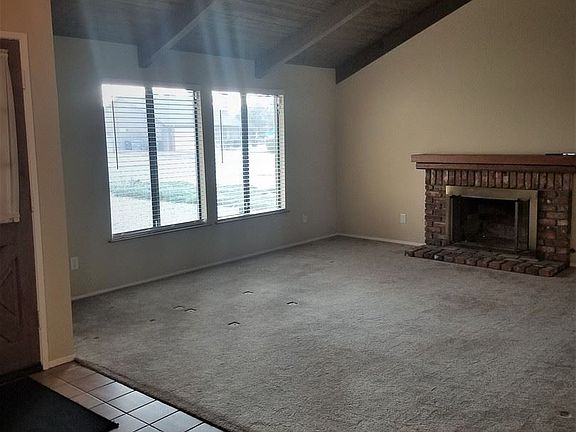 5th image of 2406 Los Gatos Cir