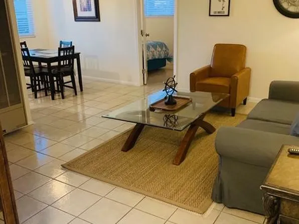 15851 Vanowen St, Van Nuys, CA 91406