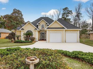 7913 Lanai St, Diamondhead, MS 39525