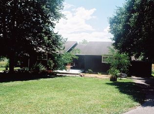 1433 Boat Launch Rd, Sevierville, TN 37876