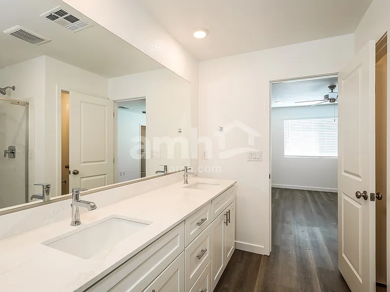 4059 Williams Road Ext — Photo 9