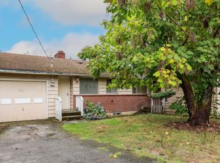 22821 76th Ave W, Edmonds, WA 98026