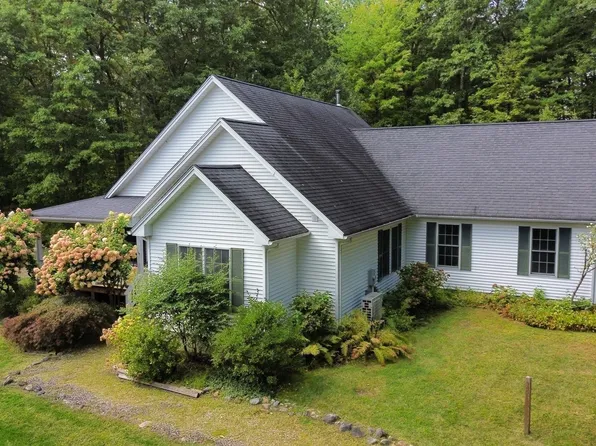 345 Rocky Hill Rd, Northampton, MA 01062