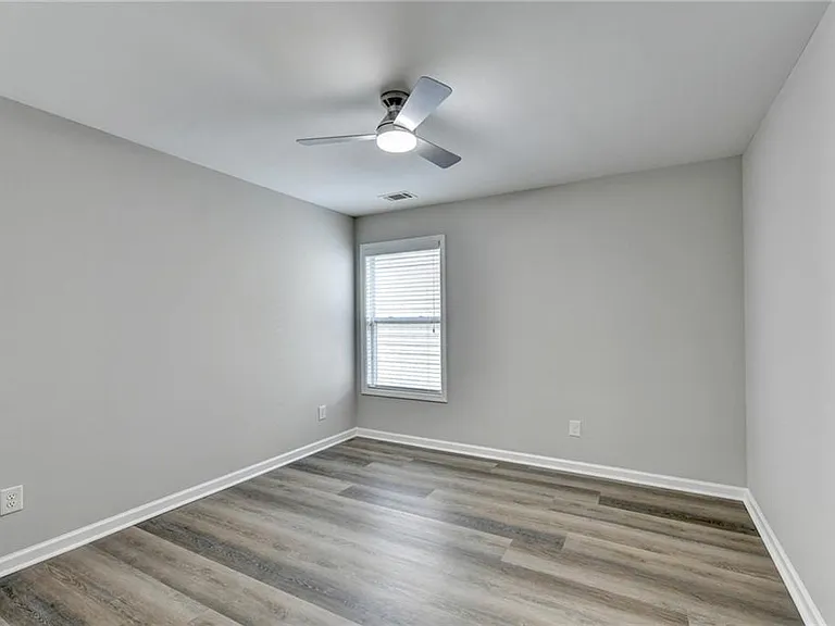 2208 Staunton Dr — Photo 39