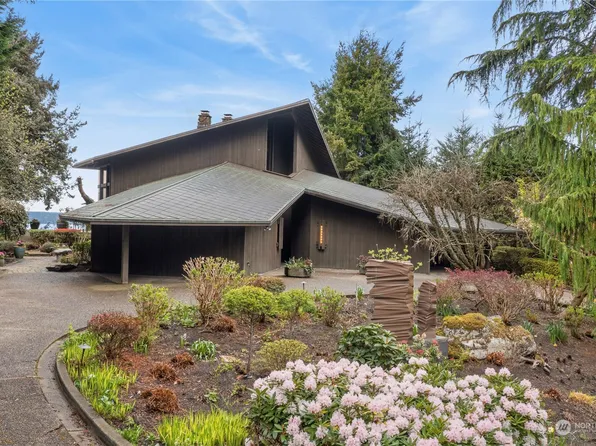 19427 Edgecliff Drive SW, Normandy Park, WA 98166