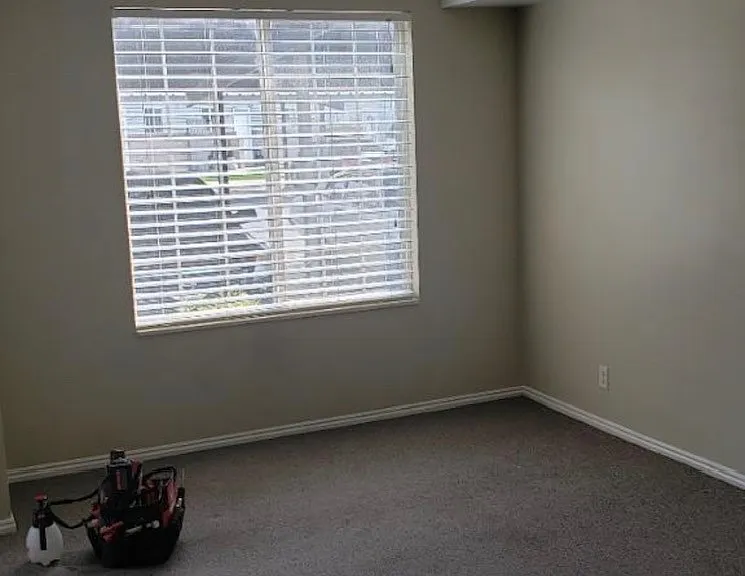 Beautiful living room with large front window.