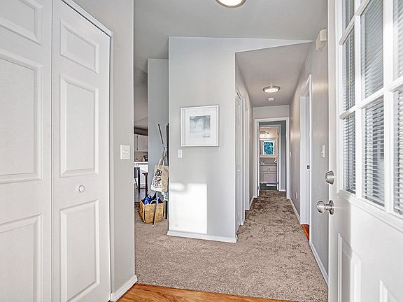 2nd image of 2532 58th Ave NE