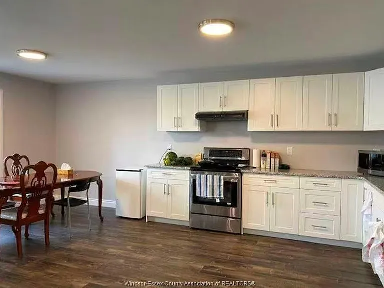 363 Curry Ave #2 — Photo 2