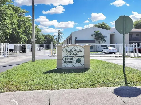 10370 SW 220th St APT 102, Miami, FL 33190