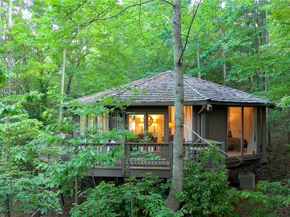 65 Treetopper Cir, Jasper, GA 30143