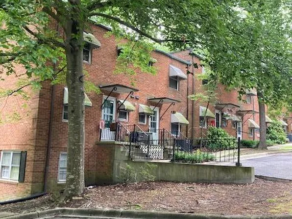 1302 E 14th St #1F, Greenville, NC 27858