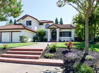 94 Woodranch Cir, Danville, CA 94506