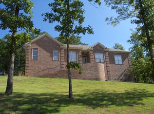 13504 Ridgehaven Road, Little Rock, AR 72211