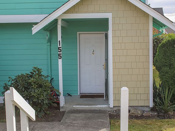 5th image of 1100 Donald Pl NE #10-J