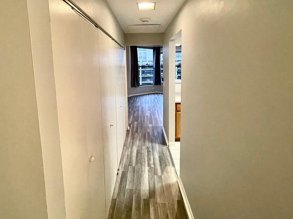 1st image of 431 S Dearborn St #504A