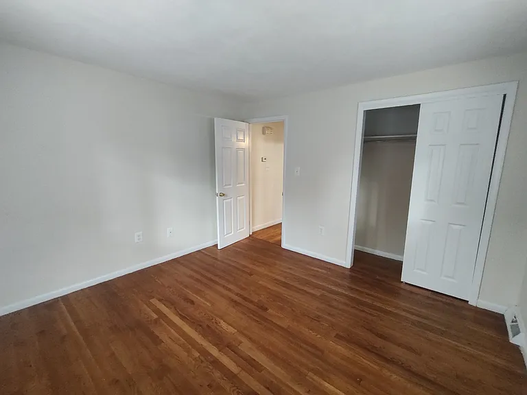 37 Oxford Cir #37A — Photo 10