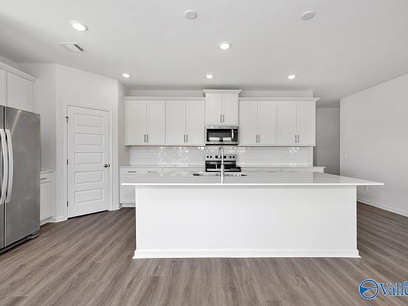 4th image of 29519 Satilla Cir