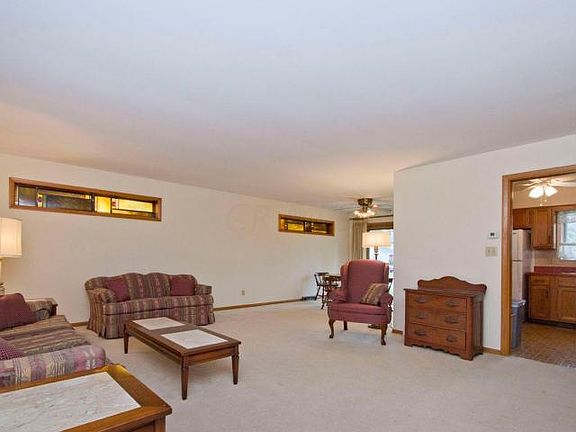 5th image of 1380 Firwood Dr