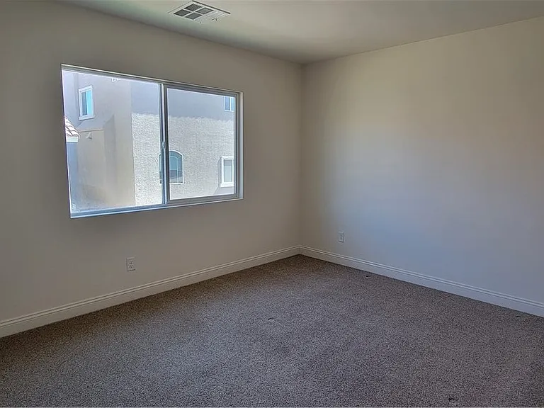 5862 W Haleh Ave — Photo 24