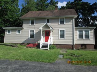 49 Fairview Ave, Poughkeepsie, NY 12601