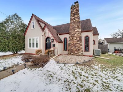 1614 Grace St, Rockford, IL, 61103