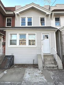 88-20 78th Street, Jamaica, NY, 11421