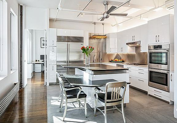 5th image of 249 W 29th St APT 4S