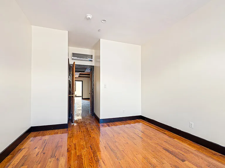1287 Greene Ave #3R — Photo 7
