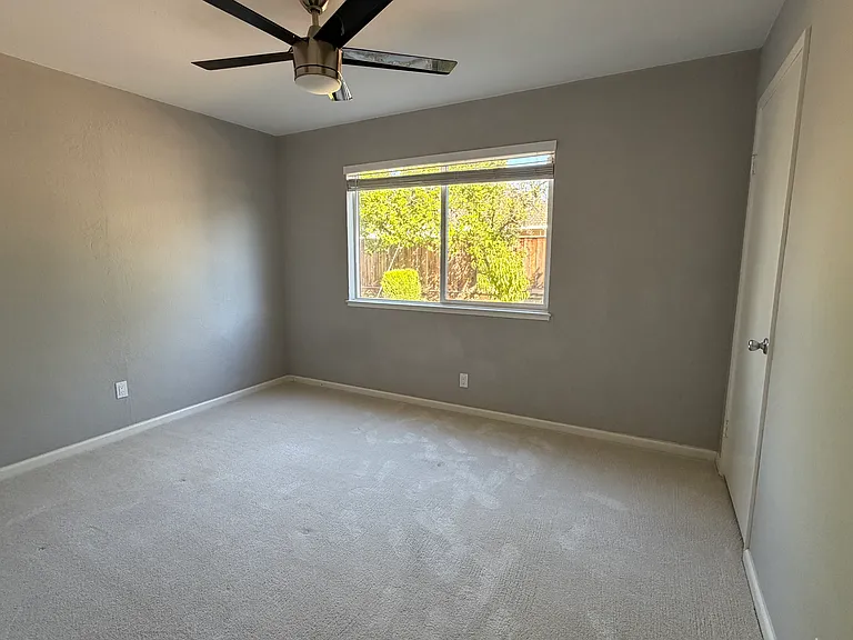 2758 Camino Del Rey — Photo 12