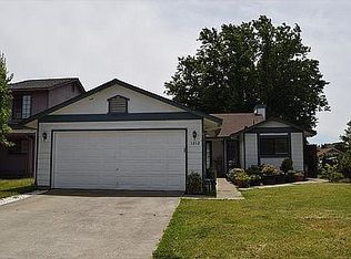 1212 Champagne Ct, Modesto, CA 95351