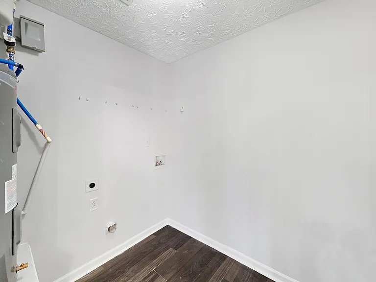 5539 Pineridge Ct — Photo 19