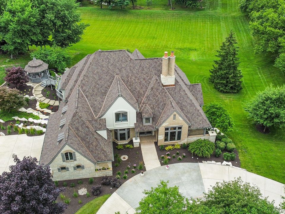 1st image of 249 White Thorne Ln